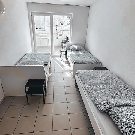 Pinova * Karlsruhe